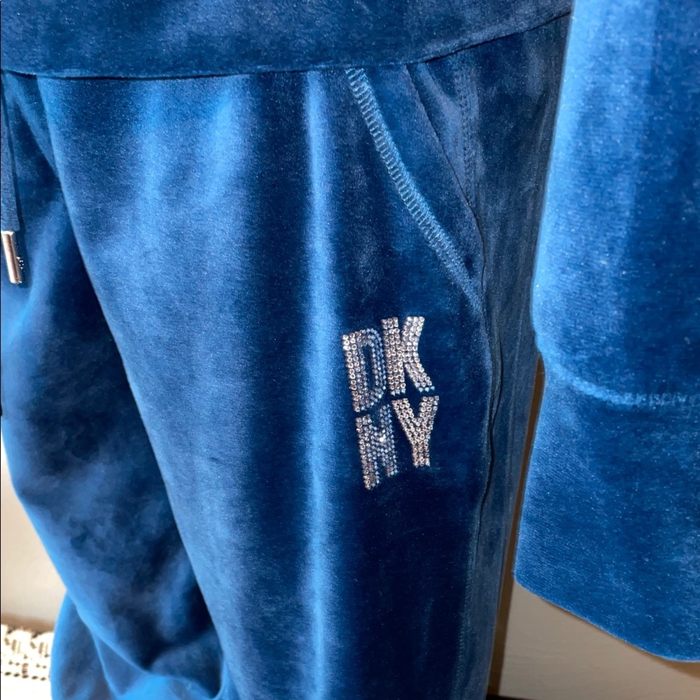 DKNY Women's Rich Blue Velour Hoodie and pants set - Picture 5 of 13